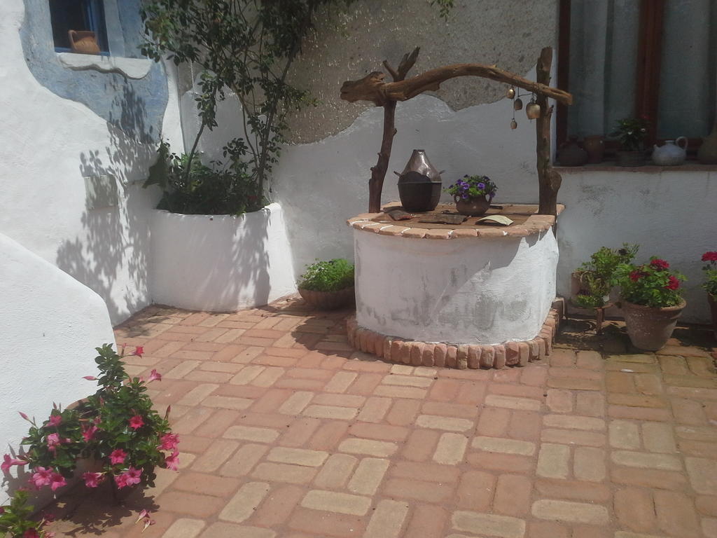 B&B Corte San Lussorio Олиена Екстериор снимка